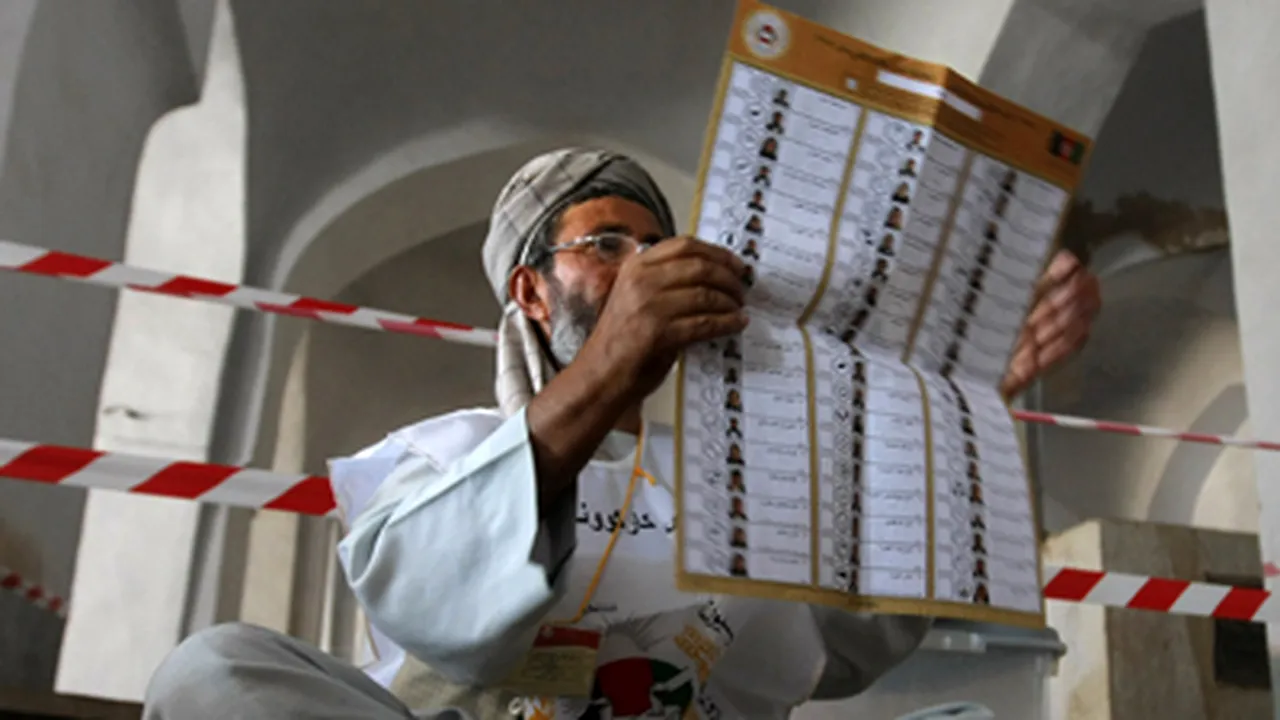 Alegeri Afganistan: Circa 1,5 milioane de voturi ar fi putut fi fraudate - UE