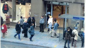 Băsescu: Fotografiile de la Paris, operaţiune cu servicii românesc şi francez. Nu trebuie să rămână aşa