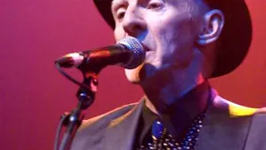 Philip Chevron, chitaristul trupei The Pogues, a murit la vârsta de 56 de ani