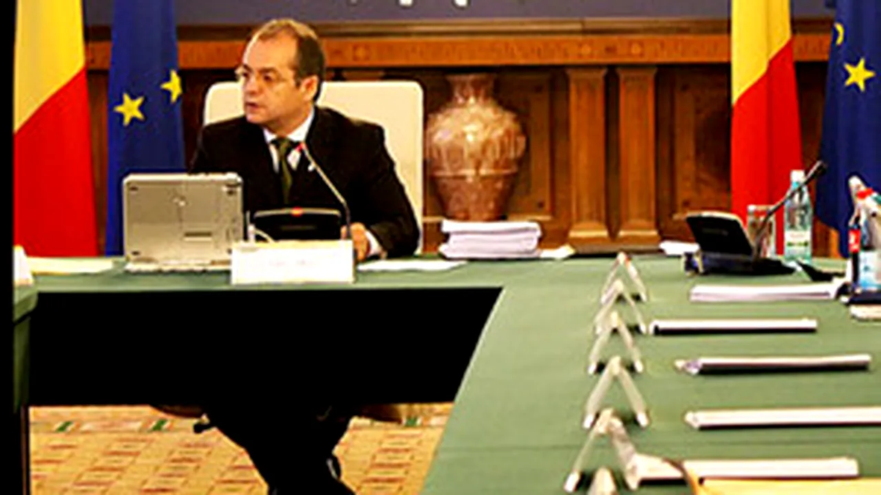 Boc spune că nu ştia că şeful DGIPI e anchetat