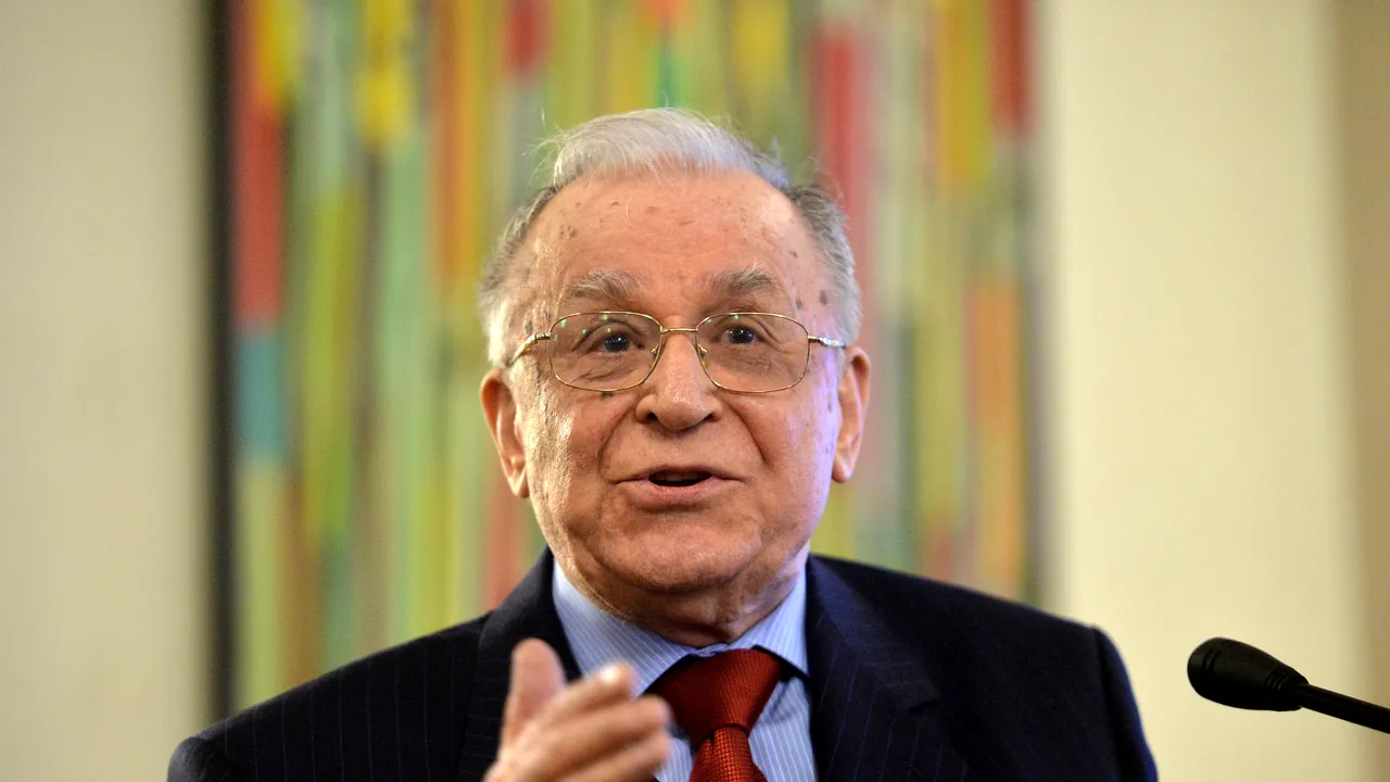 Ion Iliescu: Ştiu că Internetul e plin de meme-uri cu mine. Pe unele le apreciez, atâta timp cât au umor
