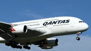 Atac cibernetic masiv asupra companiei aeriene Quantas: Datele a șase milioane de clienți, compromise