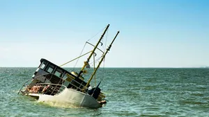 „Vas fantomă”, cu mai multe cadavre decapitate, descoperit pe o insulă din Japonia. Prima ipoteză a autorităţilor