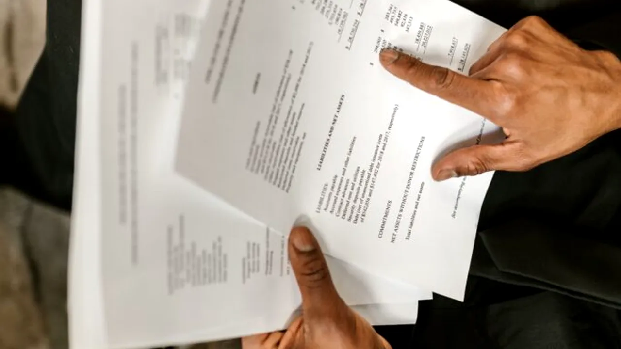 Decizia fantomă: o femeie a plătit 10.000 de euro și a primit o hotărâre care nu apare în registrele instanței