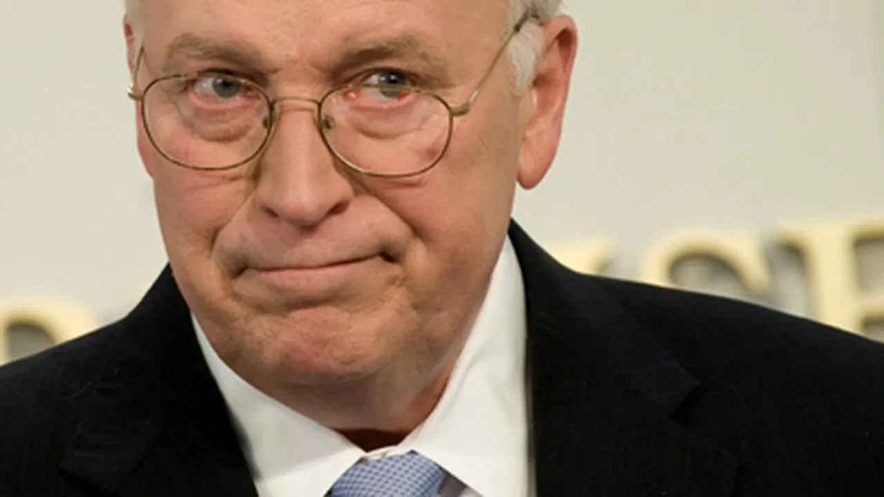 Dick Cheney: Transferarea 