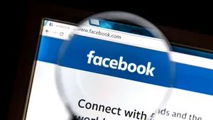 Facebook a şters mai multe conturi false. Cine sunt cei acuzaţi de trolling rusesc