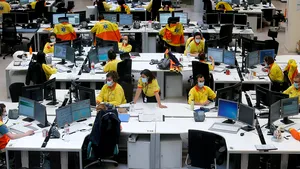 Cercetătorii au demonstrat cât de repede se răspândeşte coronavirusul într-o clădire de birouri