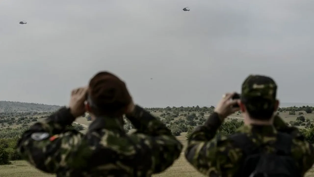 Exerciţiul militar Saber Guardian 17. Preşedintele Klaus Iohannis va merge la Poligonul Cincu/ Şeful statului, în vizită în zona Harghita-Covasna 