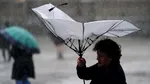 Vânt puternic şi ploi în următoarele zile: rafale de până la 110 km/h la munte
