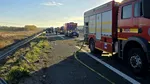 Accident grav pe A2. O persoană a murit, alte două sunt rănite, o mașină a ajuns pe câmp