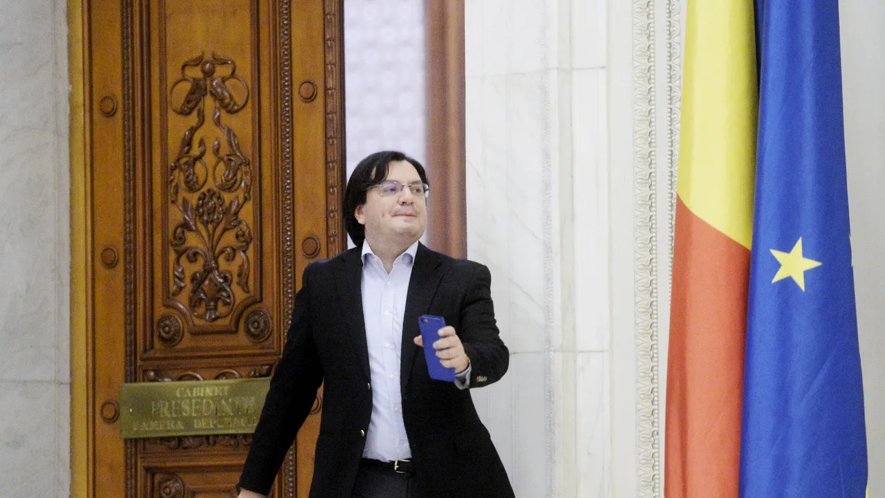 Traian Băsescu, despre Nicolae Bănicioiu: Acest nenorocit anunţă triumfalist plecarea alături de Victor Ponta