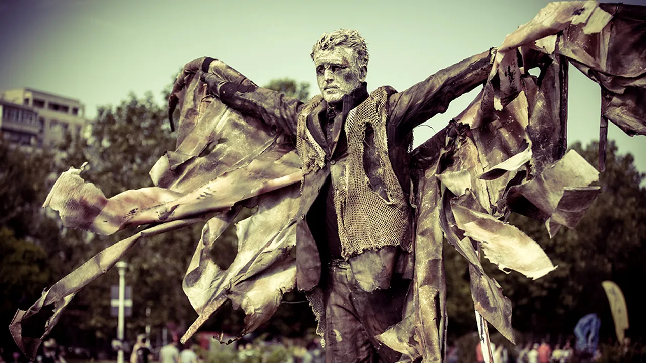 Festivalul Internaţional de Statui Vivante începe marţi în Bucureşti