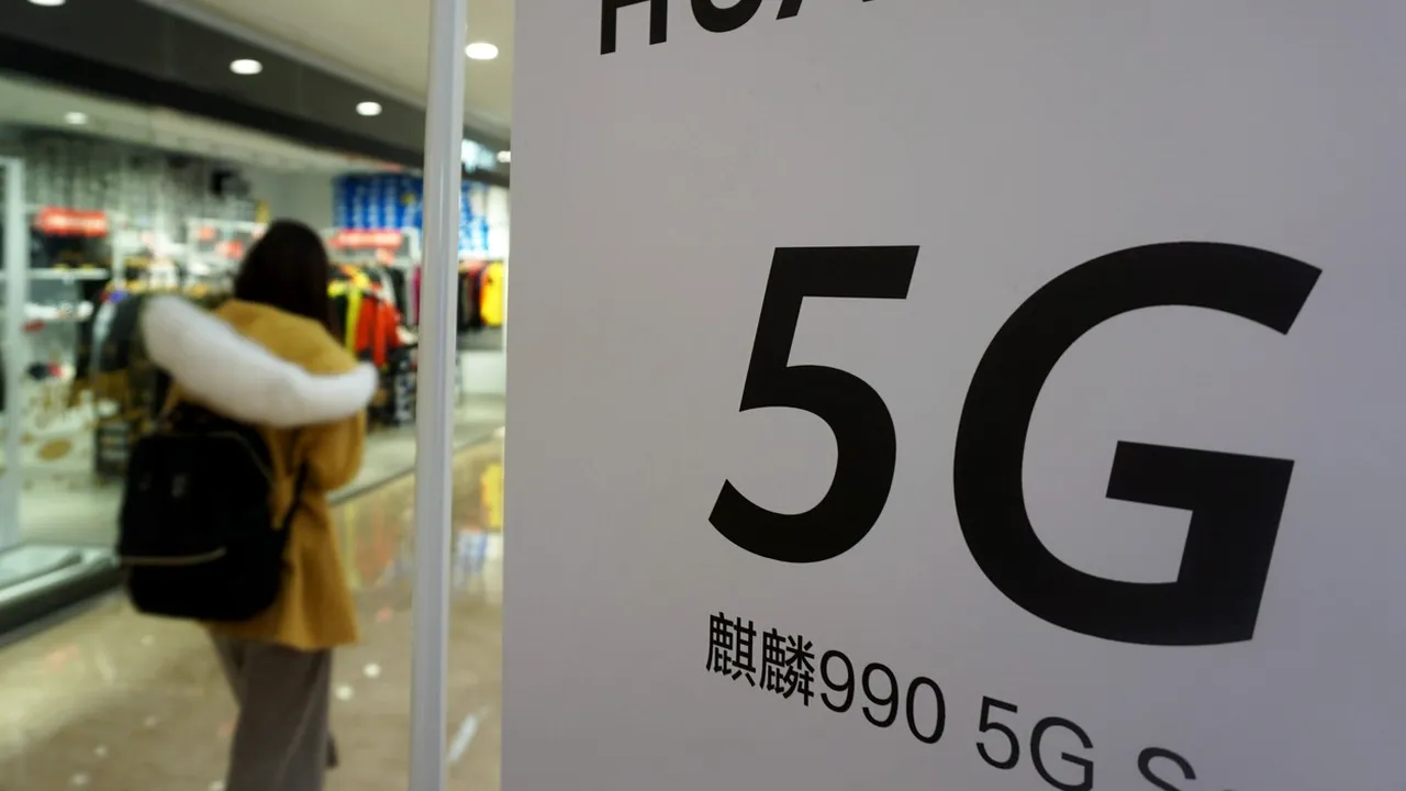  Avertismentul SUA, în legătură cu Huawei şi tehnologia 5G: „Ei vor doar să fure secrete de stat”