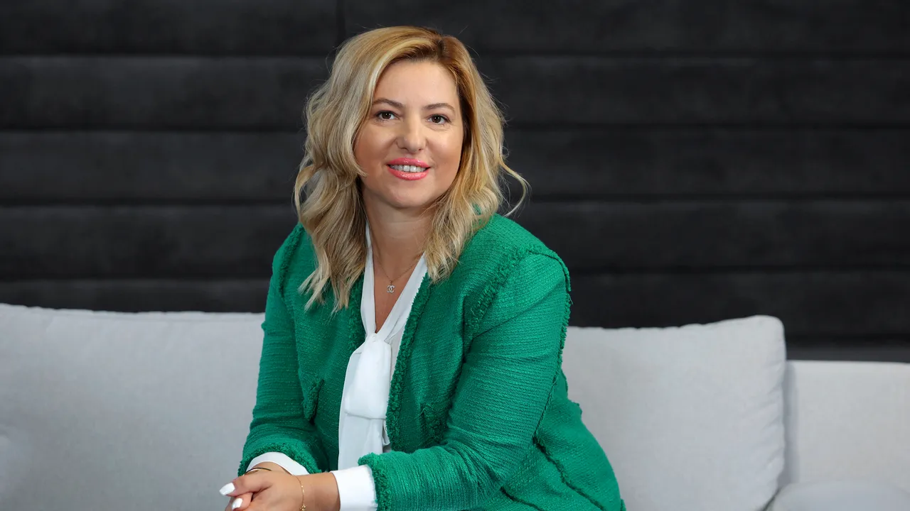Raluca Dorobanţu, CEO Chairry Design & Furniture: ,,am livrat piese de mobilier pentru piscine şi spa-uri în valoare de 100.000 de euro