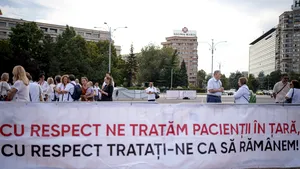 Tudor Ciuhodaru (AUR): Guvernanţii mai umilesc două categorii de români - pacienţii şi medicii din ambulator