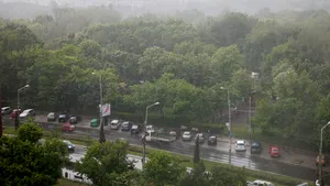 ALERTĂ: Avertizare nowcasting de FURTUNI în patru judeţe din ţară