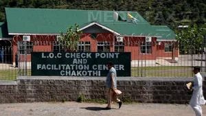 India şi Pakistanul promit să diminueze tensiunile în regiunea separatistă Kashmir