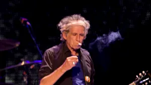 Keith Richards spune că trupa The Rolling Stones va înregistra un nou album de studio în 2016