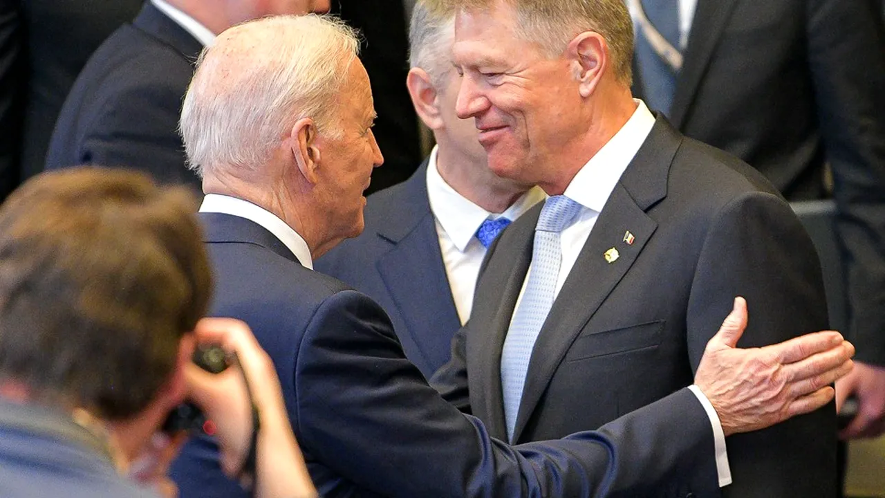 Iohannis a condamnat crimele împotriva civililor ucraineni la videoconferinţa cu Joe Biden  