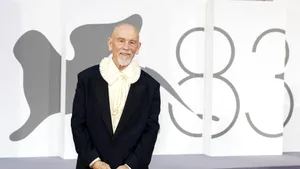 Festivalul de Film de la Veneția: John Malkovich, desemnat cel mai bun actor / „Woman Unknown” a primit Leul de Aur pentru cel mai bun film