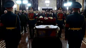 Ceremonie de comemorare în Rusia pentru ambasadorul rus împuşcat mortal la Ankara