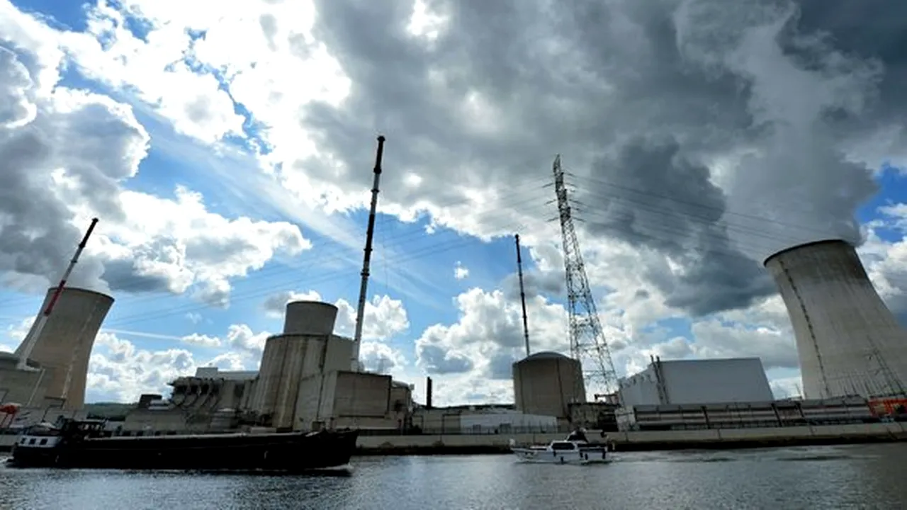 Meta vrea să folosească energie nucleară pentru centrele de date pe care le deţine