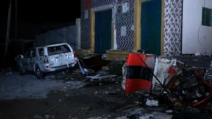 Cel puţin 20 de persoane ucise şi peste 30 rănite. O maşină-capcană a explodat în Mogadishu 