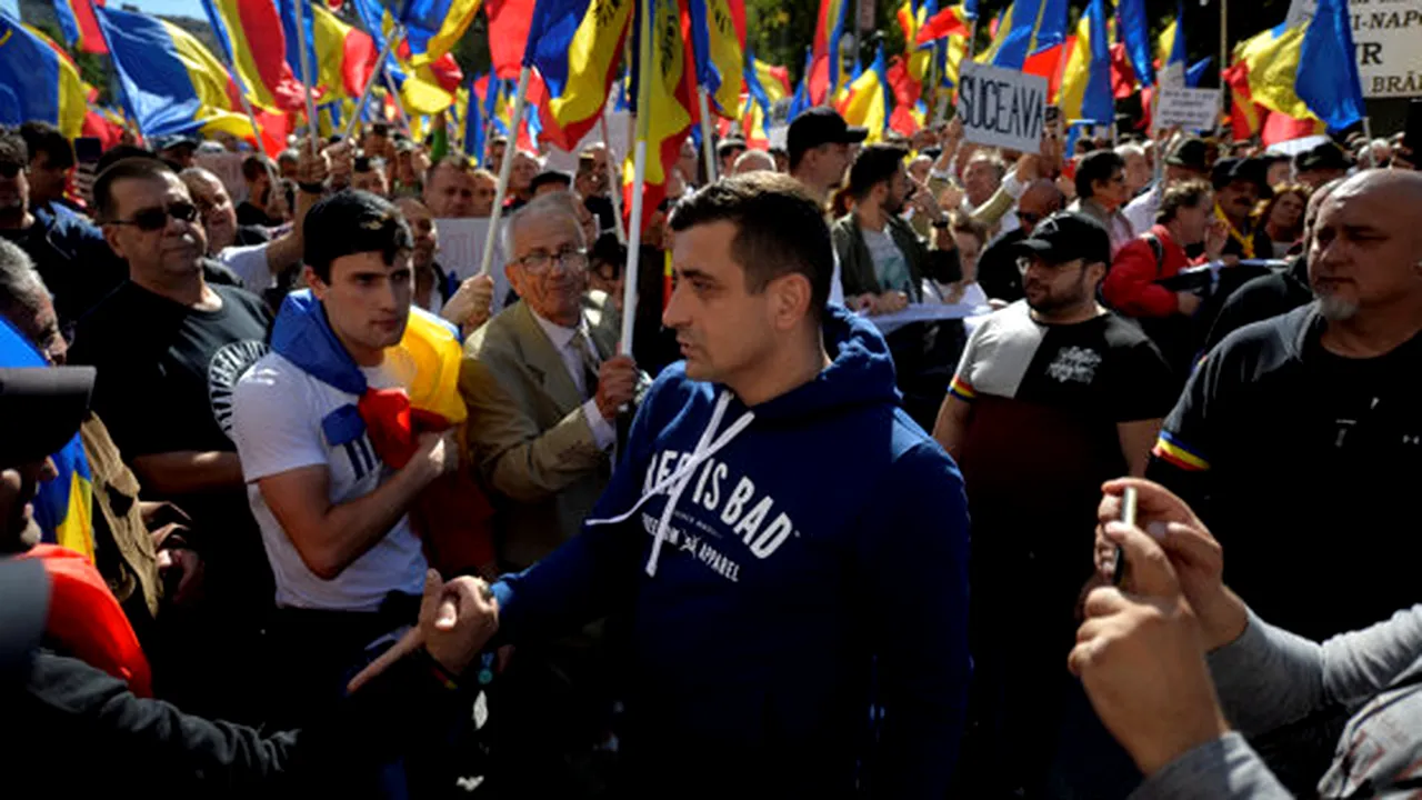 Două dosare penale şi şapte sancţiuni după protestul din Bucureşti