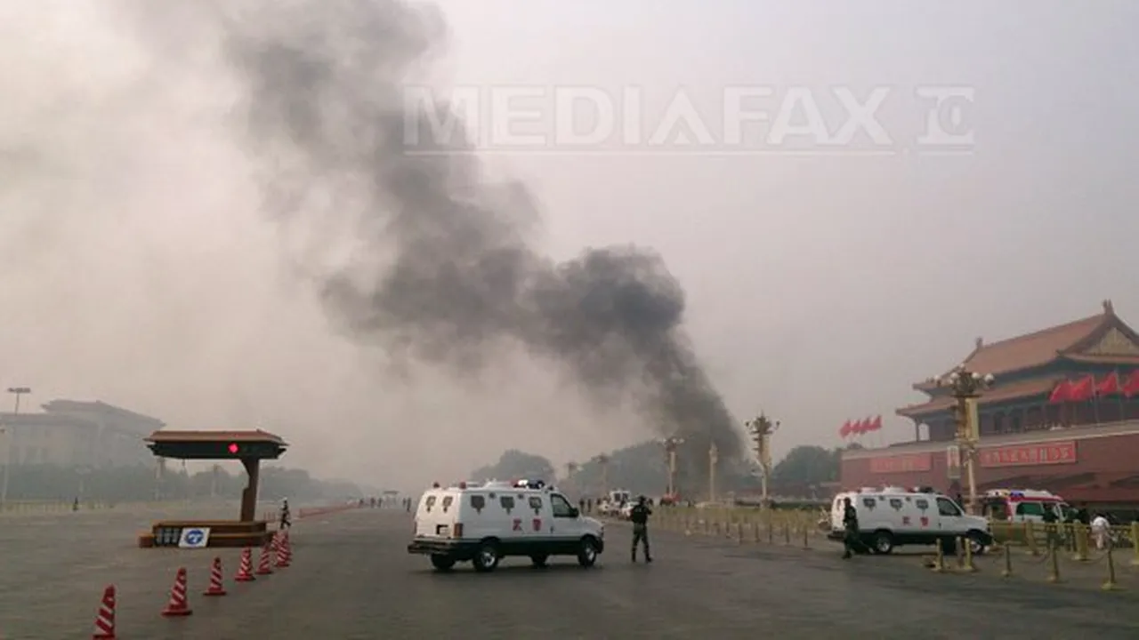 Poliţia chineză caută opt suspecţi în cazul exploziei din Tiananmen. Cinci persoane au fost arestate