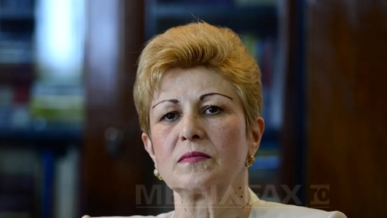 CAZUL RARINCA: Dezbaterile încep pe 10 septembrie. Avocatul ei din oficiu, amendat de instanţă