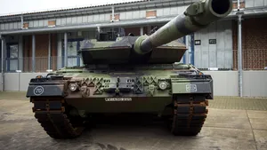 Suedia va trimite în Ucraina până la 10 tancuri Leopard şi sisteme antiaeriene 