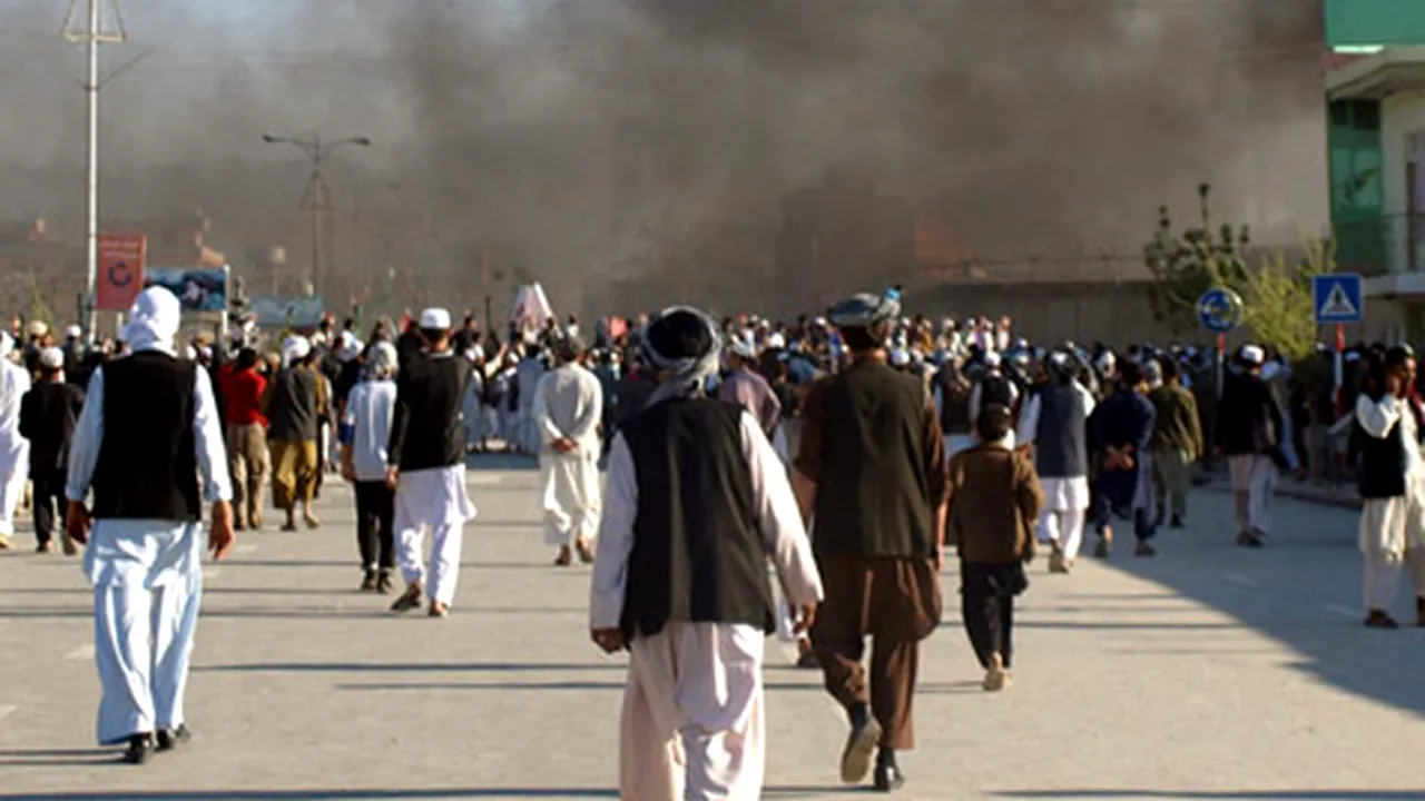 Un român, printre victimele atacului asupra biroului ONU din Afganistan. Doi angajaţi au fost decapitaţi