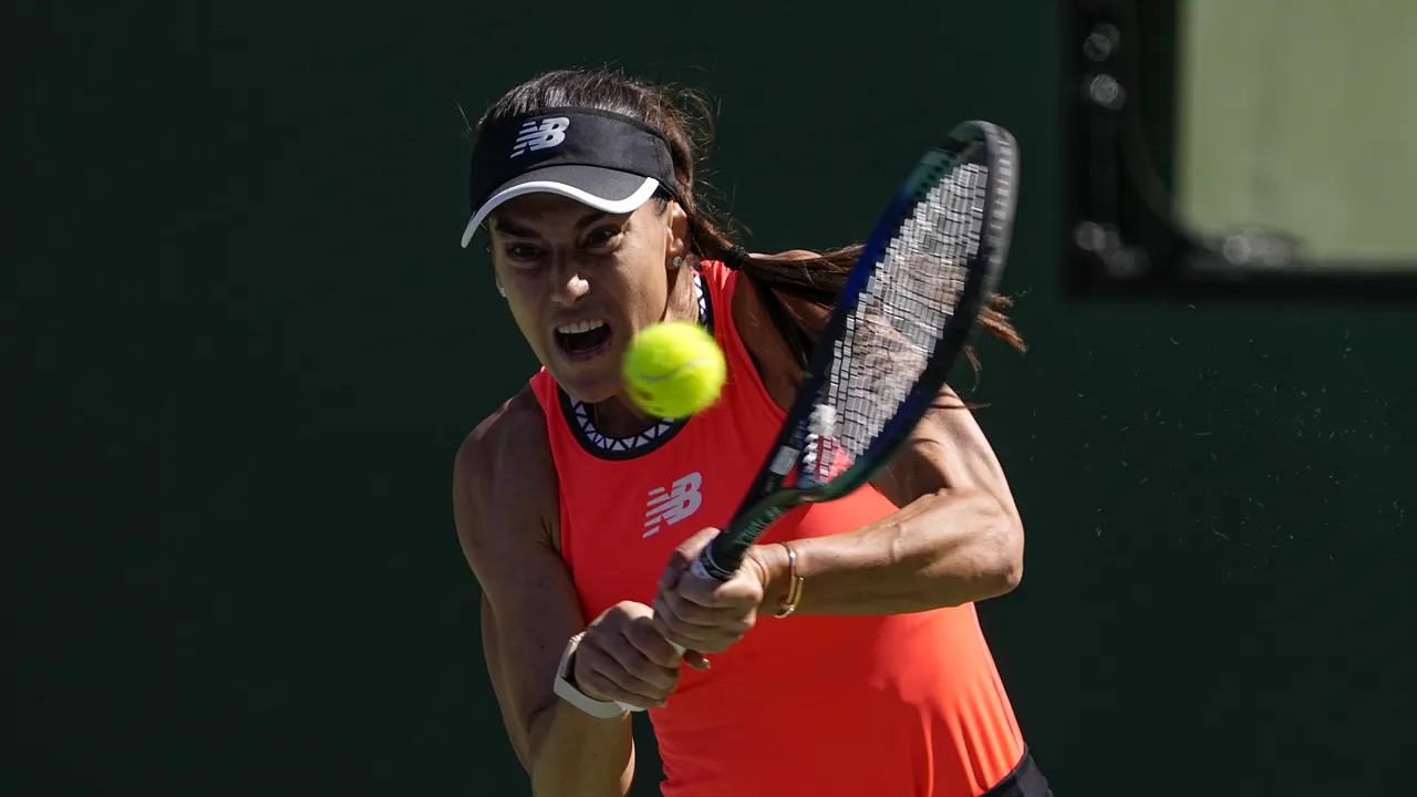 Sorana Cîrstea, învinsă de Jasmine Paolini în semifinalele de la Dubai. A ratat şansa de a urca pe locul 15
