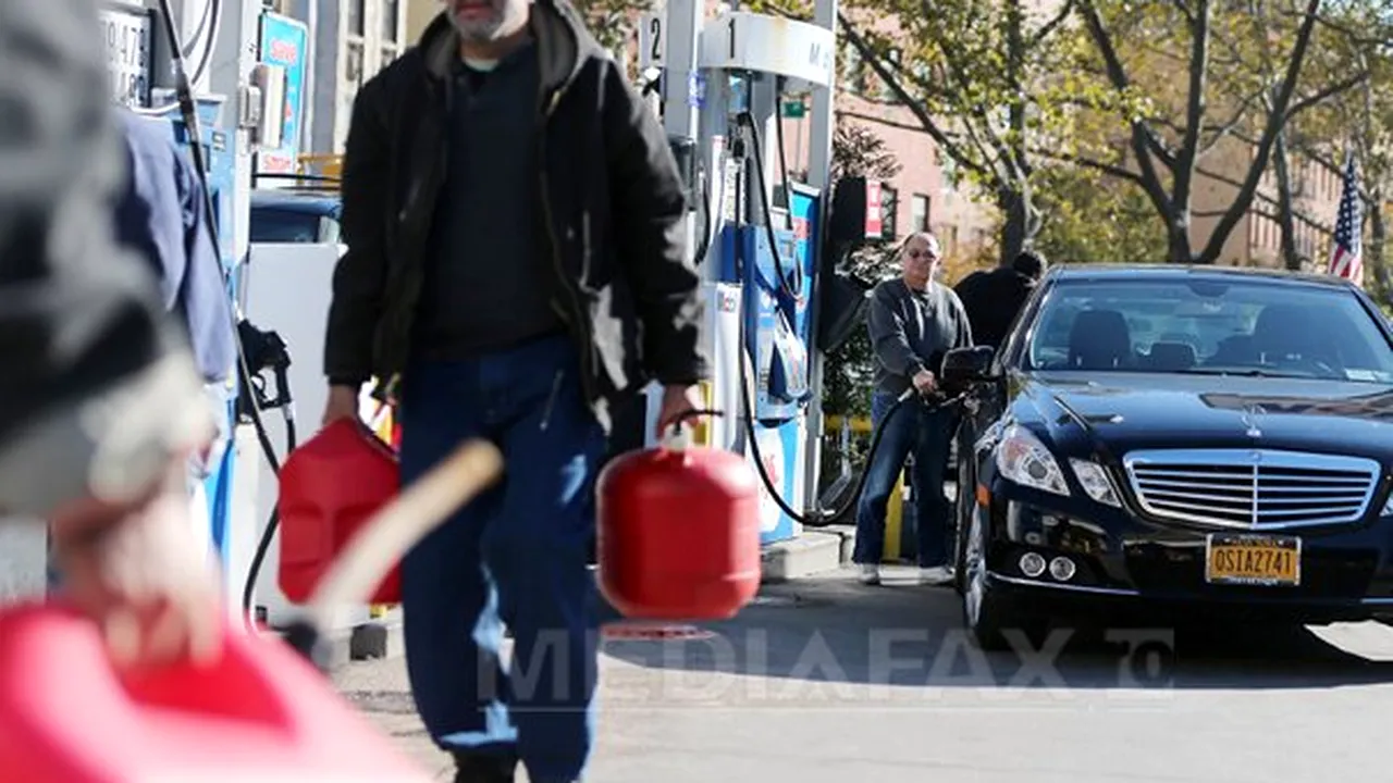 Primarul New York-ului prelungeşte raţionalizarea carburanţilor până după Ziua Recunoştinţei