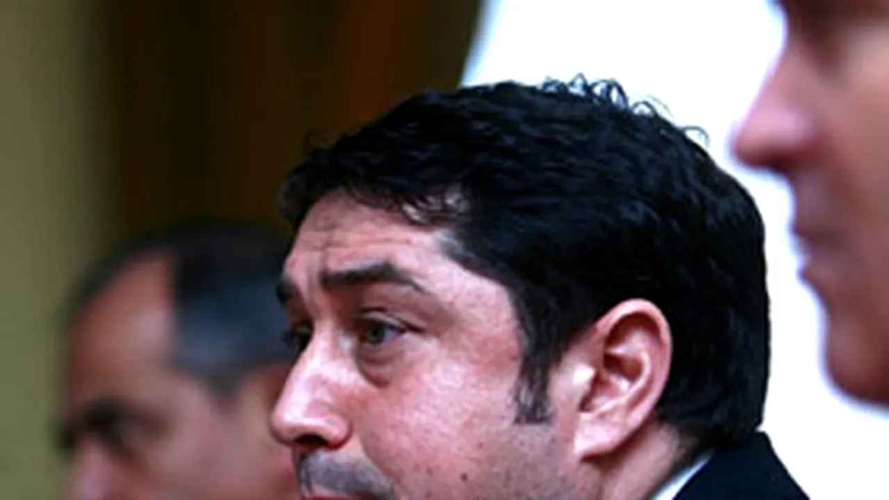 David: Oamenii trebuie avertizaţi să se adăpostească