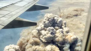 Incendiul devastator din Brisbane, care durează de mai multe zile, a fost provocat intenţionat. Bărbat de 61 de ani, reţinut de autorităţile australiene