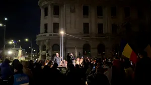 Cât de mari au fost protestele anti-restricţii din România: 24 de manifestaţii şi peste 4.000 de participanţi