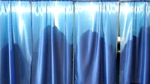 Rezultate finale: În Oradea, niciun candidat nu s-a impus decisiv în faţa adversarilor