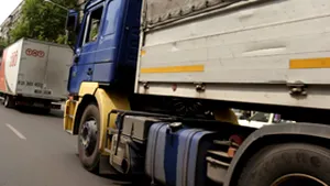 Român arestat în Italia pentru că transporta într-un TIR cadavrele a trei imigranţi irakieni