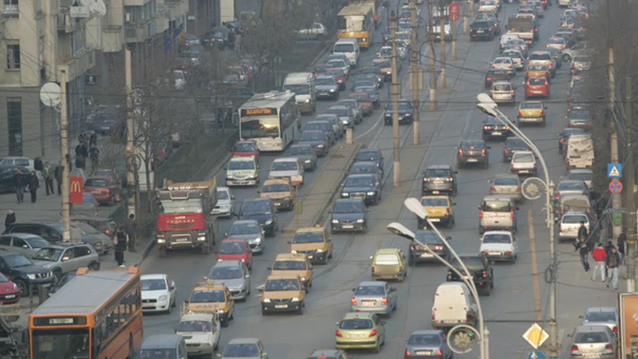 TRAFIC restricţionat pe Calea Victoriei din Capitală, în weekend, pentru „B-Fit in the Street”/ Care sunt rutele ocolitoare 
