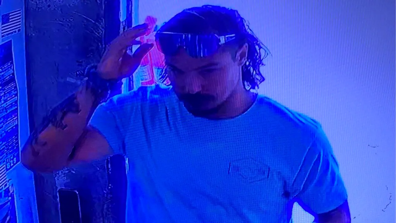 Travis Decker, bărbatul din SUA care și-ar fi ucis cele trei fiice, a fost văzut în munți