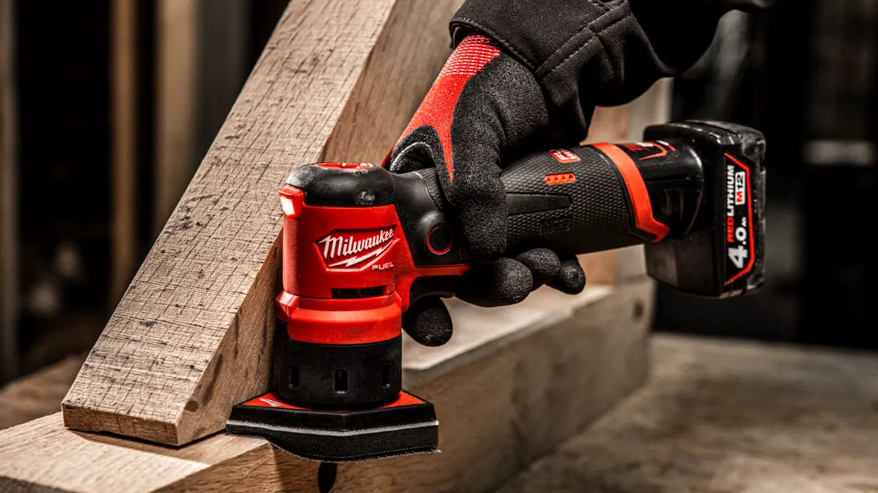 MILWAUKEE® revoluţionează şlefuirea manuală tradiţională