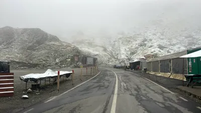 SOCIAL Prima ninsoare din acest sezon pe Transfăgărășan. DRDP Brașov: Traficul nu este afectat