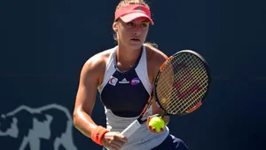 Ana Bogdan s-a calificat în semifinalele turneului de la Hua Hin