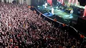 Faith No More au demonstrat la Bucureşti că sunt altceva decât 