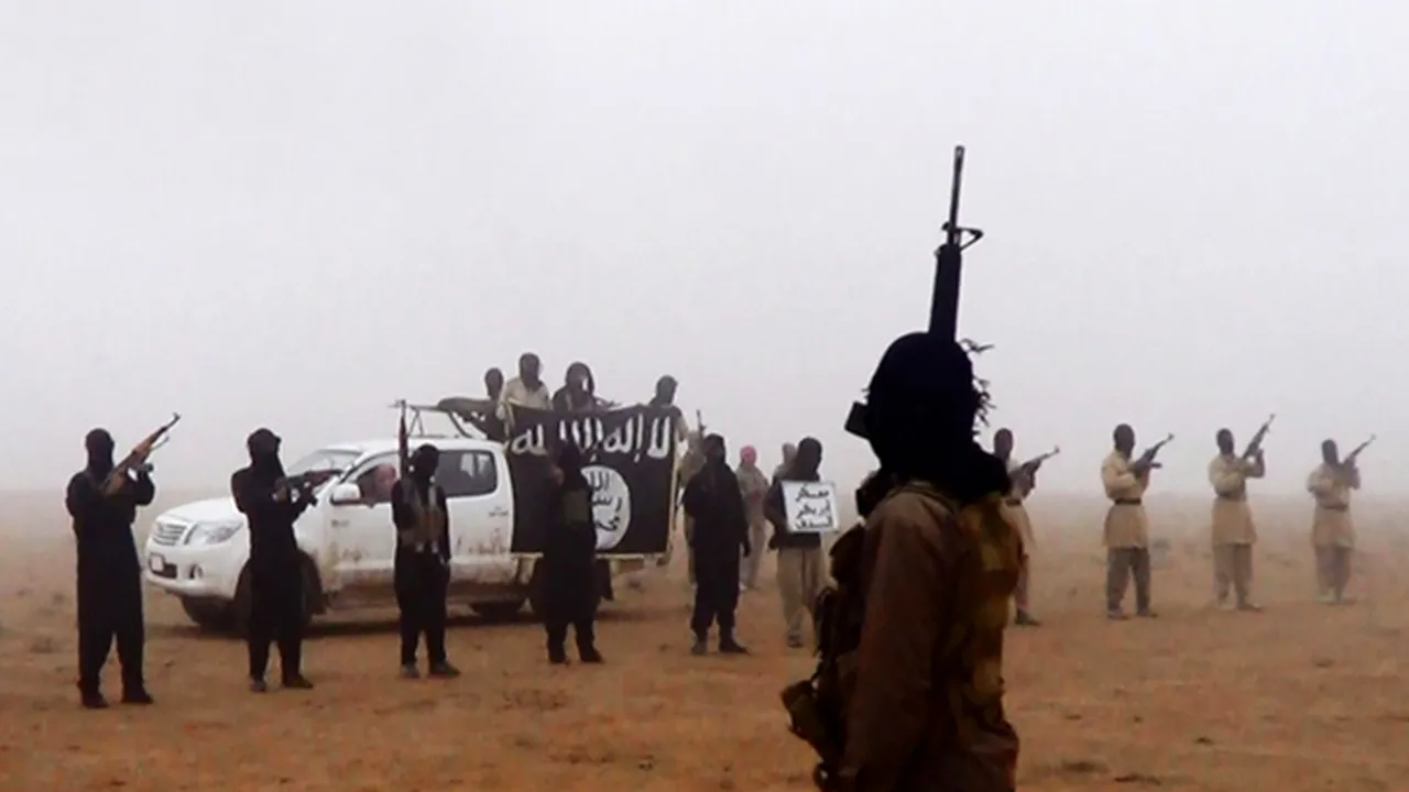 Coaliţia condusă de Statele Unite vânează sistematic jihadiştii ISIS: 14 raiduri aeriene în Irak şi Siria 