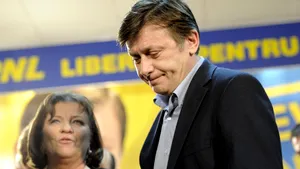 Crin Antonescu: Îmi pare rău că am eșuat în aritmetica politică