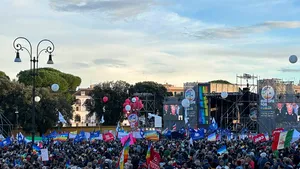 Manifestaţie organizată la Roma pentru pace în Ucraina, cu 100.000 de oameni