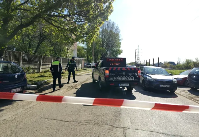 Breaking News Update: Pagube în Galați după căderea unor fragmente de dronă rusească. Autoritățile au decis evaucarea pe o rază de 200 de metri