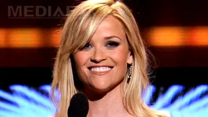 Reese Witherspoon nu va depune plângere împotriva femeii care a lovit-o cu maşina